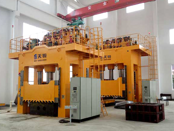 4压机1500吨、800吨.jpg